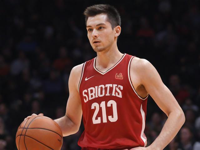 开云体育_ NBA流行趋势：小球战术的崛起与挑战，nba哪些是小球市