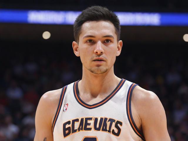 开云体育_ NBA的代表性对抗：记录历史上的经典时刻，nba开打