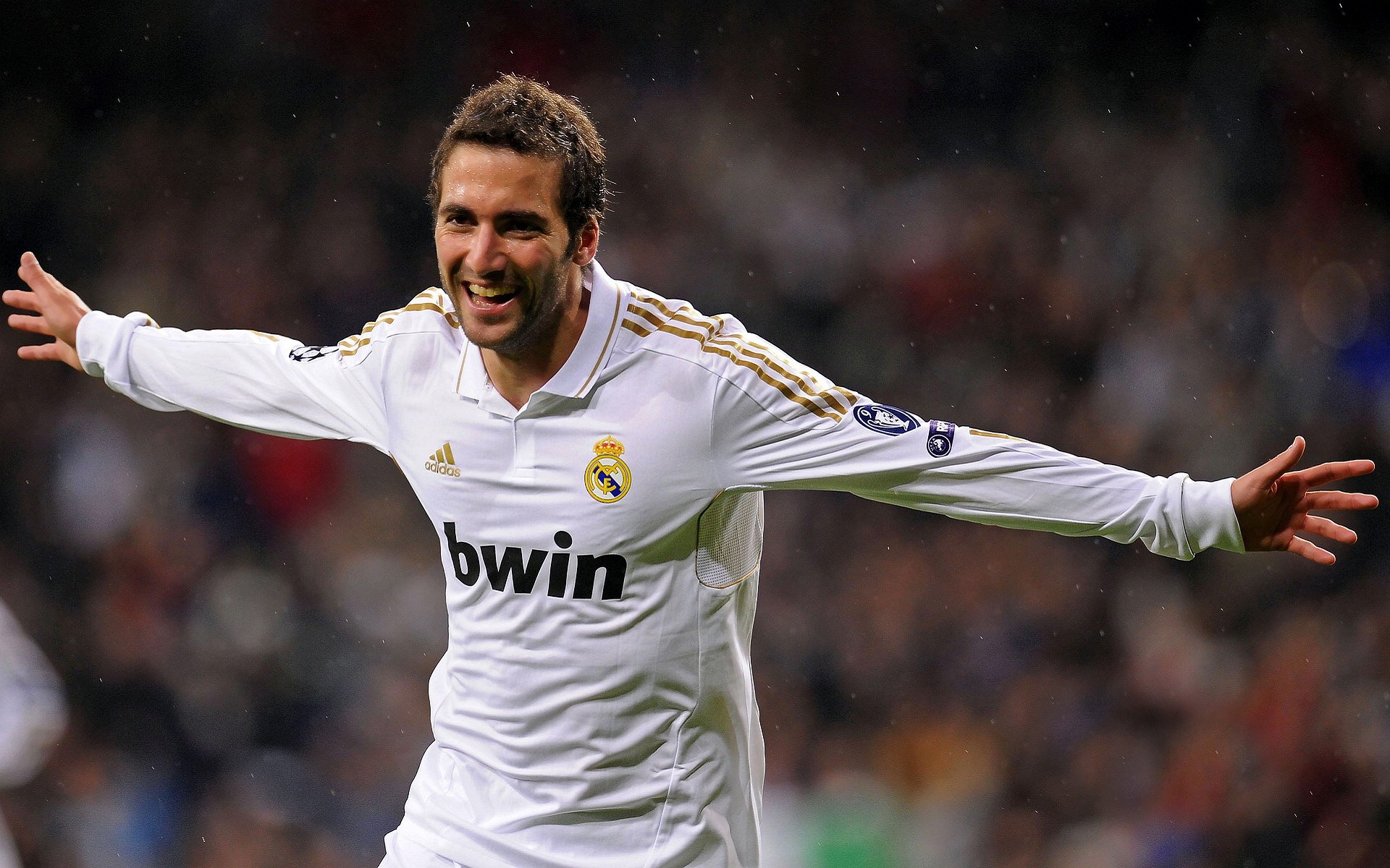 全国青少年足球“百校推广计划”全面启动，行业普及迈入快车道